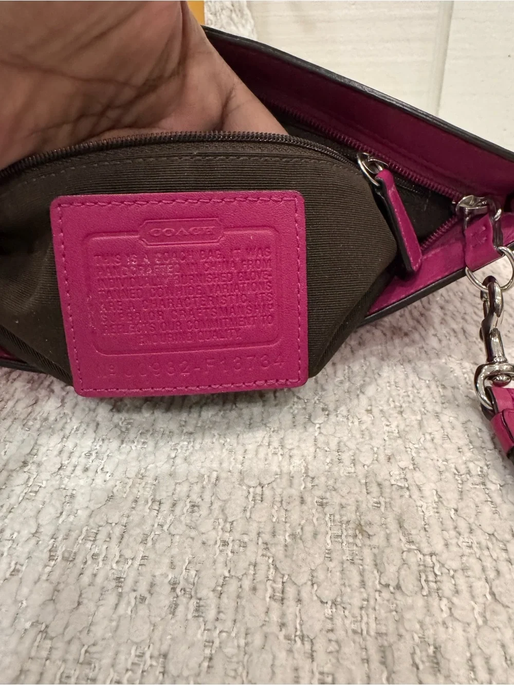 Vintage Coach Soho Pleated Smooth Leather Wristlet/Clutch